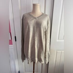 Fairlane and Sons V Neck Pull Over Sweater Beige Size Medium NWT